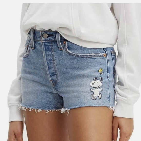 Levi's Pants - Levi's X Peanuts Collab 501 Denim Curoff Shorts Size 12